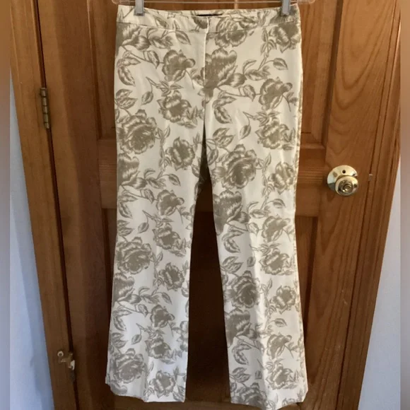 Vintage velvet pants from The Limited. Flared. Size 6. Cream with brown flowers. - Picture 1 of 4